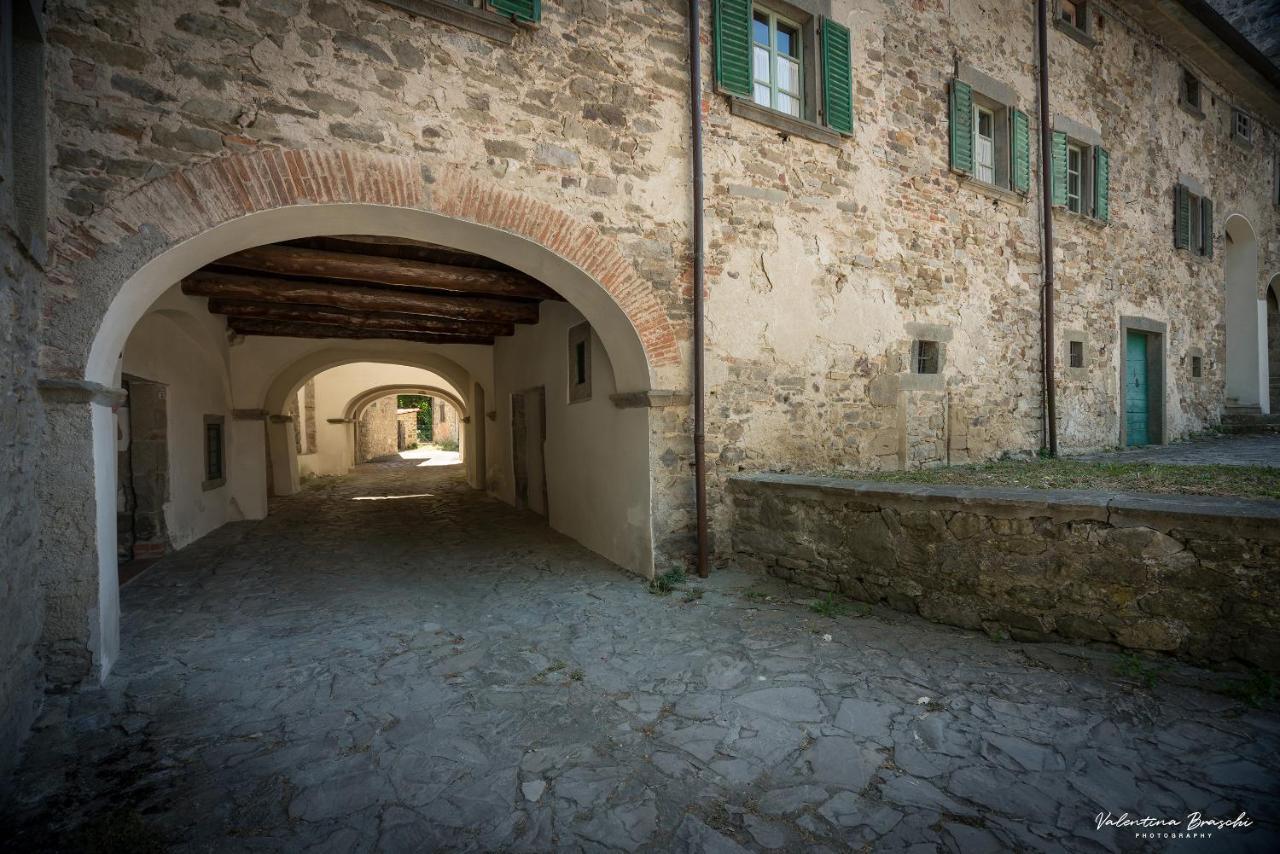 Castello Di Sarna Villa Киузи дела Верна Екстериор снимка